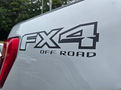 Used 2022 Ford F150 XLT w/ Equipment Group 302A High AWD/4WD image 5