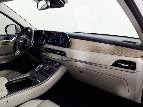 Certified 2022 Hyundai Palisade Limited AWD/4WD image 9
