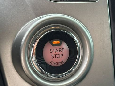 Used 2017 Nissan Titan PRO-4X w/ Pro-4x Convenience Package image 29