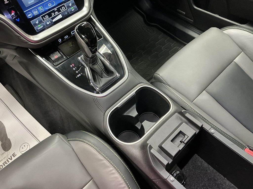 Used 2024 Subaru Outback Onyx Edition AWD/4WD image 17