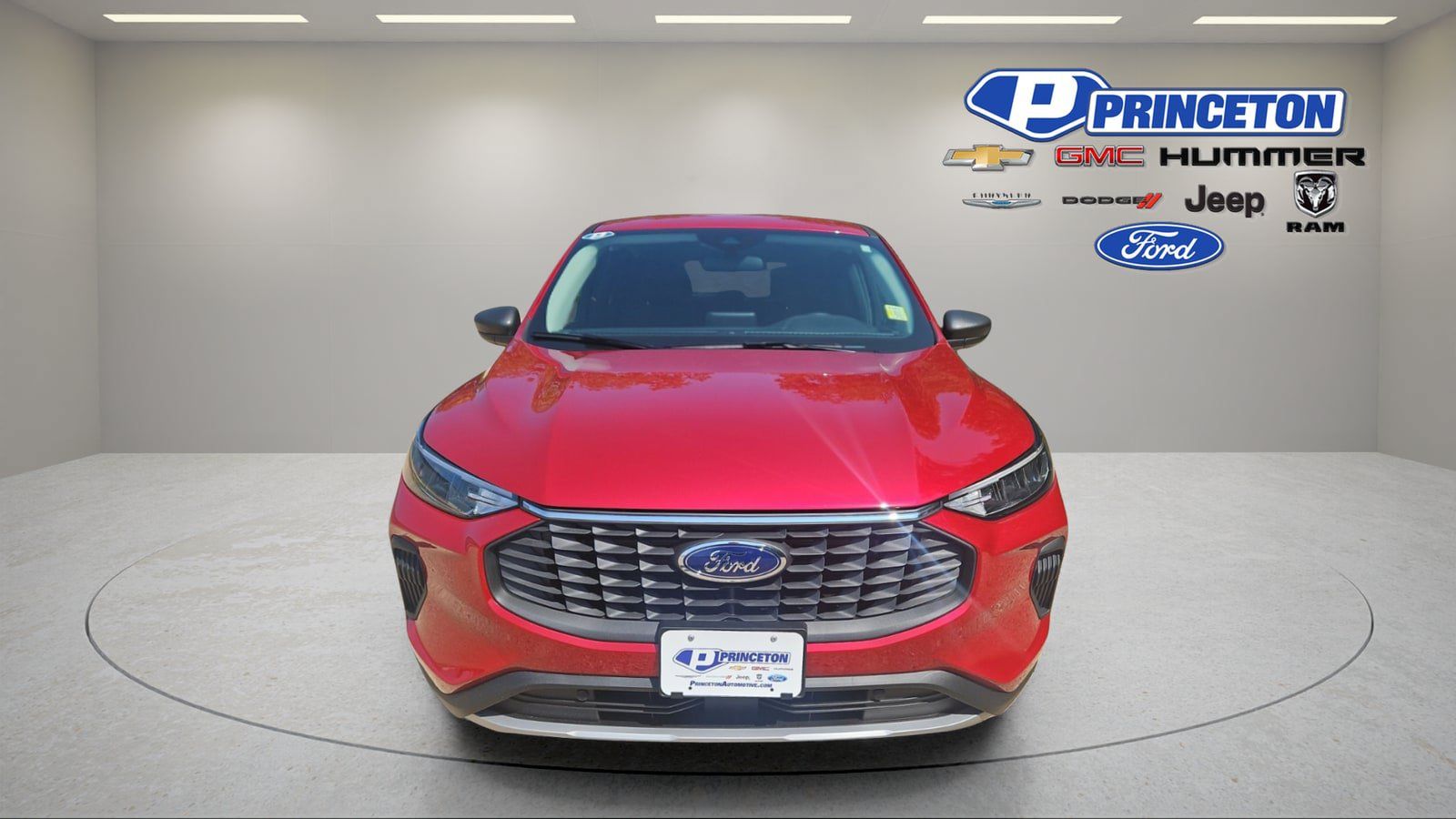 Used 2025 Ford Escape Active w/ Cold Weather Package AWD/4WD image 2