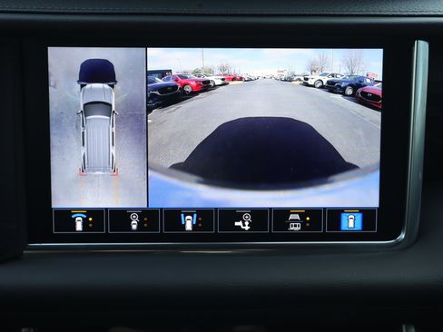 Used 2021 GMC Yukon Denali w/ Denali Ultimate Package image 15