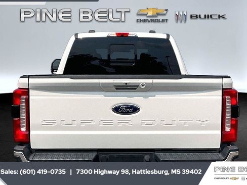 Used 2023 Ford F250 Lariat w/ Lariat Ultimate Package AWD/4WD image 4