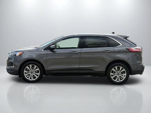 Used 2024 Ford Edge Titanium AWD/4WD image 4