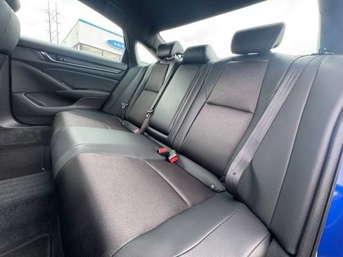 Used 2022 Honda Accord Sport image 14