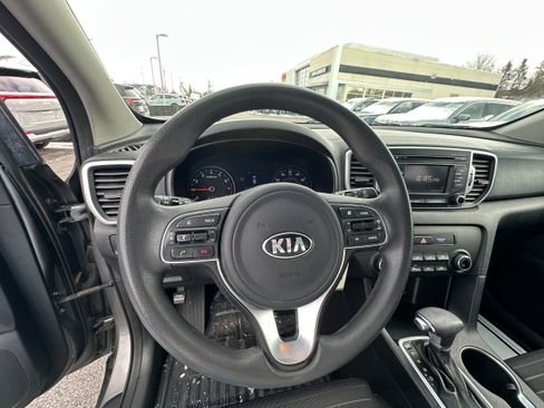 Used 2018 Kia Sportage LX image 29