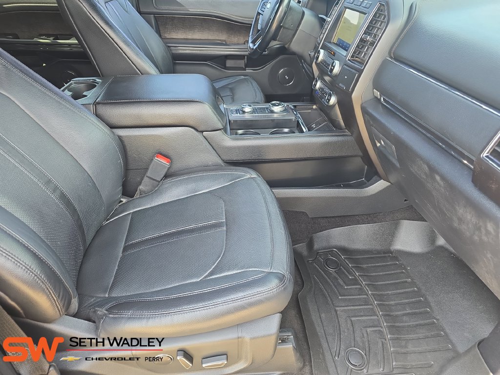 Used 2020 Ford Expedition Limited w/ Equipment Group 302A AWD/4WD image 10