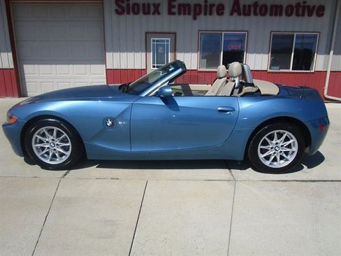 Used 2003 BMW Z4 2.5i image 29