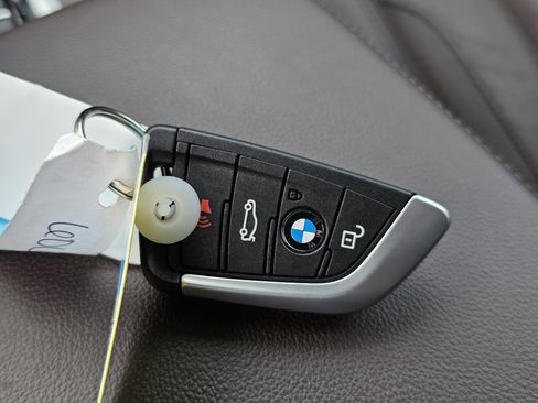 Used 2018 BMW X3 xDrive30i w/ Executive Package image 31