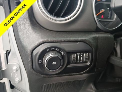 Certified 2022 Jeep Wrangler Unlimited Sahara w/ Cold Weather Group AWD/4WD image 34