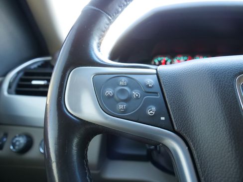 Used 2020 GMC Yukon SLT w/ Open Road Package image 24