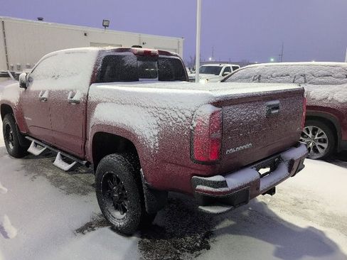 Used 2022 Chevrolet Colorado Z71 image 2