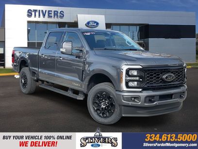 New 2026 Ford F250 Lariat w/ Black Appearance Package