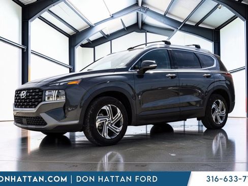 Used 2023 Hyundai Santa Fe SEL FWD image 2