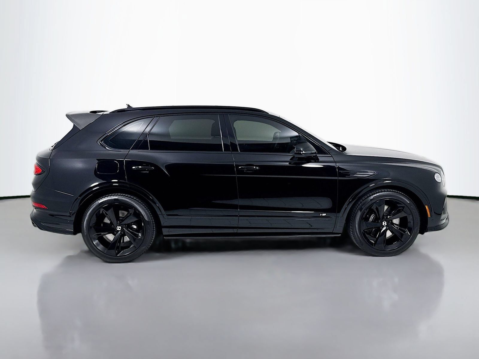 Certified 2021 Bentley Bentayga AWD/4WD image 9