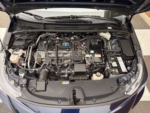 Used 2022 Toyota Corolla LE FWD image 30