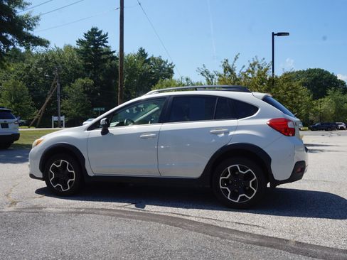 Used 2015 Subaru Crosstrek 2.0i Premium AWD/4WD image 6