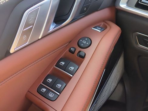 New 2026 BMW X7 xDrive40i w/ Executive Package image 25