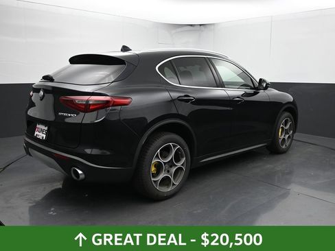 Used 2020 Alfa Romeo Stelvio Sport w/ Cold Weather Package image 15