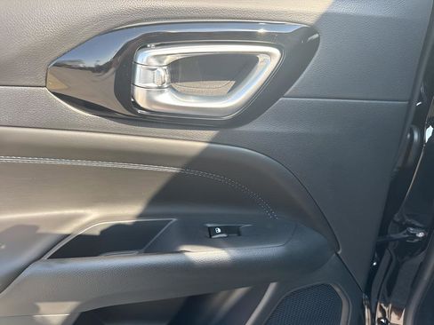 New 2026 Jeep Compass Latitude AWD/4WD image 27