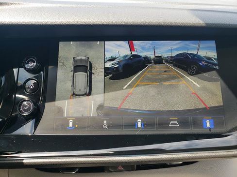 Used 2022 Buick Envision Avenir w/ Technology Package II AWD/4WD image 24