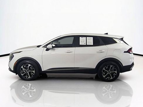 Used 2025 Kia Sportage EX FWD image 8