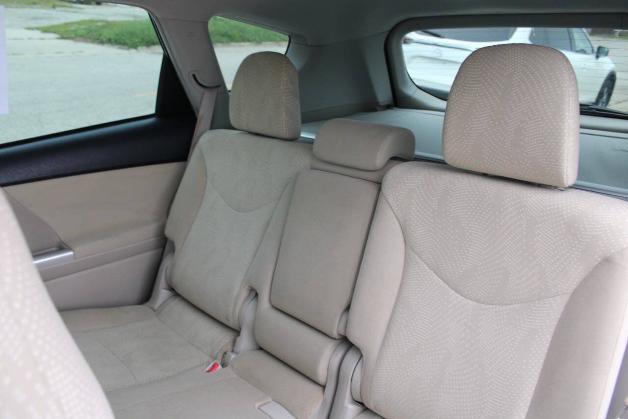 Used 2014 Toyota Prius V Two FWD image 13