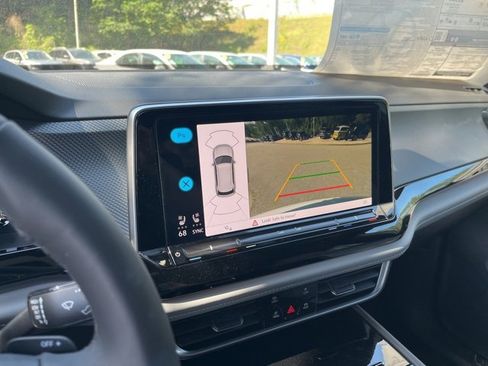 New 2025 Volkswagen Atlas Cross Sport SEL R-Line image 21