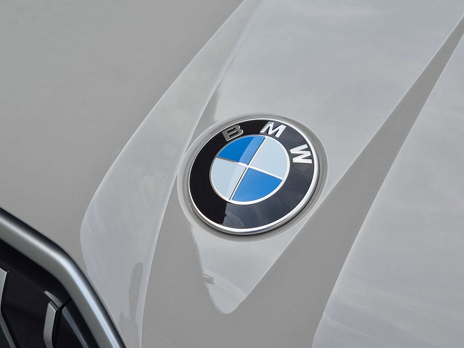 Used 2026 BMW X3 xDrive30i w/ Premium Package AWD/4WD image 12