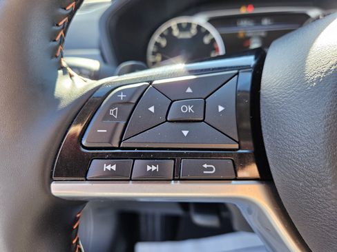 Used 2025 Nissan Altima 2.5 SR image 27