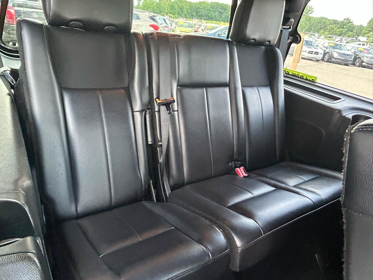 Used 2016 Ford Expedition Limited AWD/4WD image 13