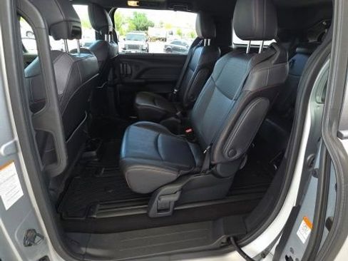 Used 2024 Toyota Sienna XSE w/ XSE Plus Package AWD/4WD image 14