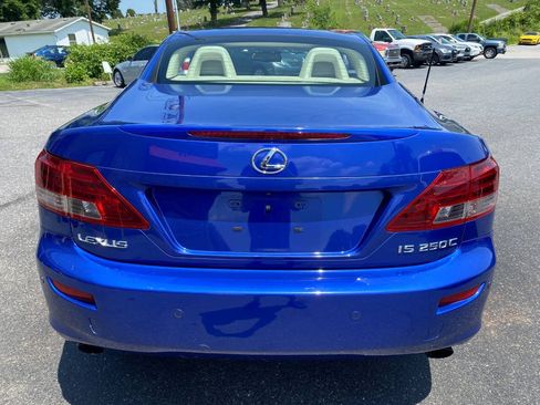Used 2010 Lexus IS 250C w/ Luxury Pkg RWD image 12