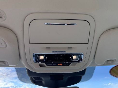 Used 2023 Lincoln Aviator Black Label w/ Jet Package image 23