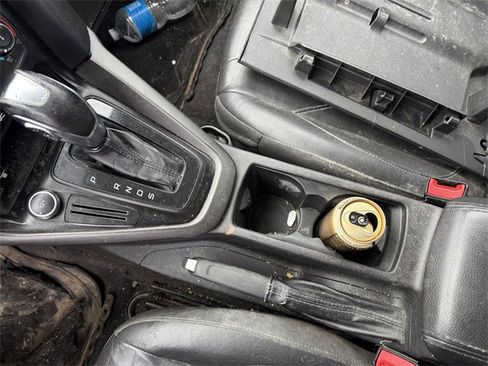 Used 2015 Ford Focus SE w/ Equipment Group 201A image 14