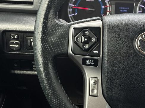 Used 2016 Toyota 4Runner SR5 Premium AWD/4WD image 22