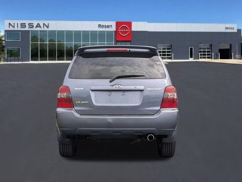 Used 2007 Toyota Highlander Limited AWD/4WD image 4