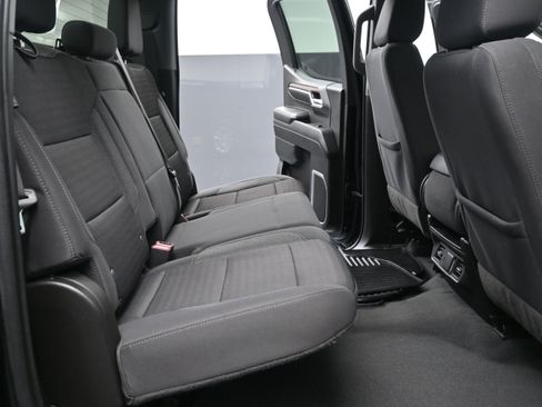 Used 2023 Chevrolet Silverado 1500 LT AWD/4WD image 30