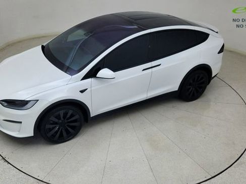 Used 2024 Tesla Model X AWD/4WD image 81