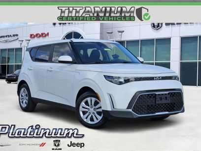 Used 2025 Kia Soul LX