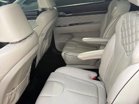 Used 2020 Hyundai Palisade Limited image 12