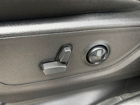 Used 2021 RAM 1500 Big Horn AWD/4WD image 26
