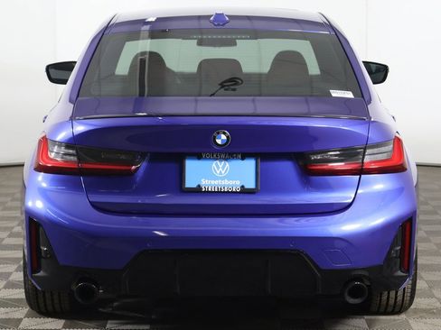 Used 2023 BMW 330i xDrive Sedan w/ M Sport Package image 14