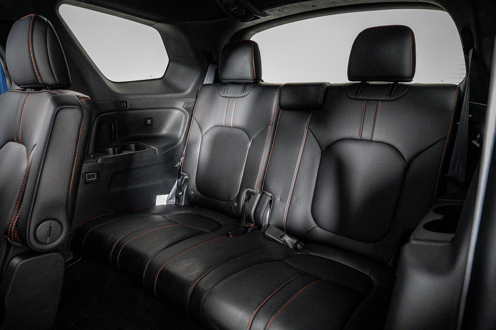 Used 2025 Honda Pilot TrailSport image 23