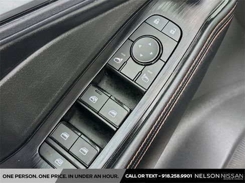 Certified 2025 Nissan Rogue SV image 17