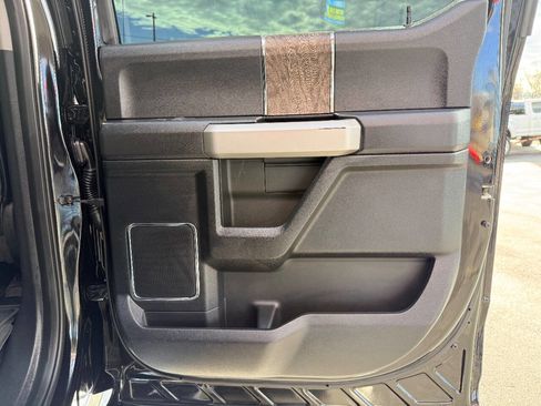 Used 2017 Ford F350 Lariat w/ Lariat Ultimate Package image 36