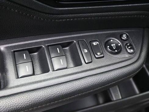 Used 2023 Honda Odyssey Elite image 4