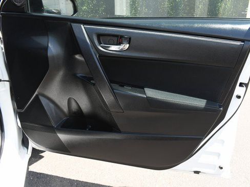 Used 2019 Toyota Corolla LE FWD image 23