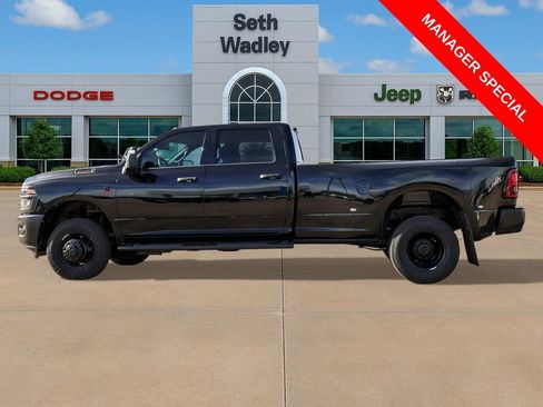 New 2026 RAM 3500 Tradesman AWD/4WD image 4