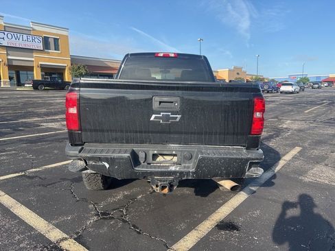 Used 2018 Chevrolet Silverado 2500 LT w/ All Star Edition AWD/4WD image 6